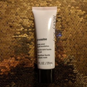 BRONZE 6 Mary Kay foundation.